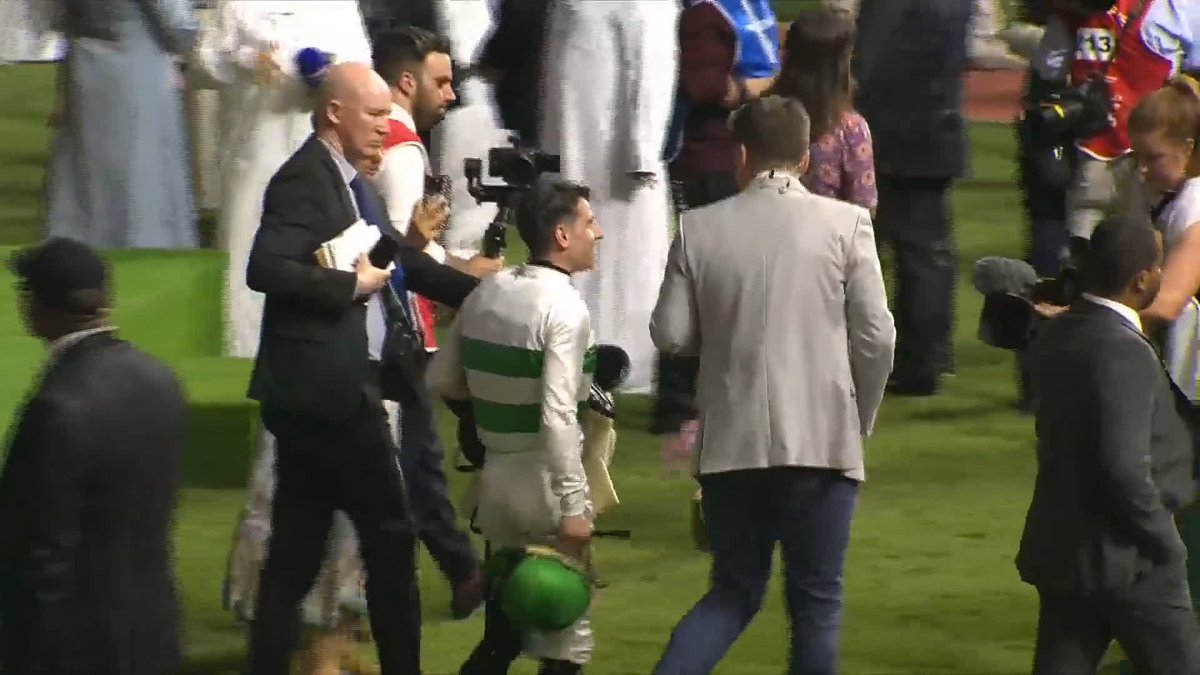 🗣️"He's beaten the best horse in the world - I'm so happy." Cristian Demuro could scarcely believe it after 𝐒𝐎𝐔𝐋 𝐑𝐔𝐒𝐇 outguns 𝐑𝐎𝐌𝐀𝐍𝐓𝐈𝐂 𝐖𝐀𝐑𝐑𝐈𝐎𝐑 in an epic renewal of the DP World UAE Dubai Turf! #DWC25 | Emirates