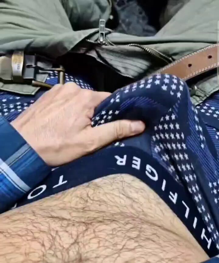 Mas de 6200 fotos mas de 1200 videos escontraras en Telegram aqui una pequeña prueba de ... pide inf para acceso es UNICO pago #vrgasgodinez