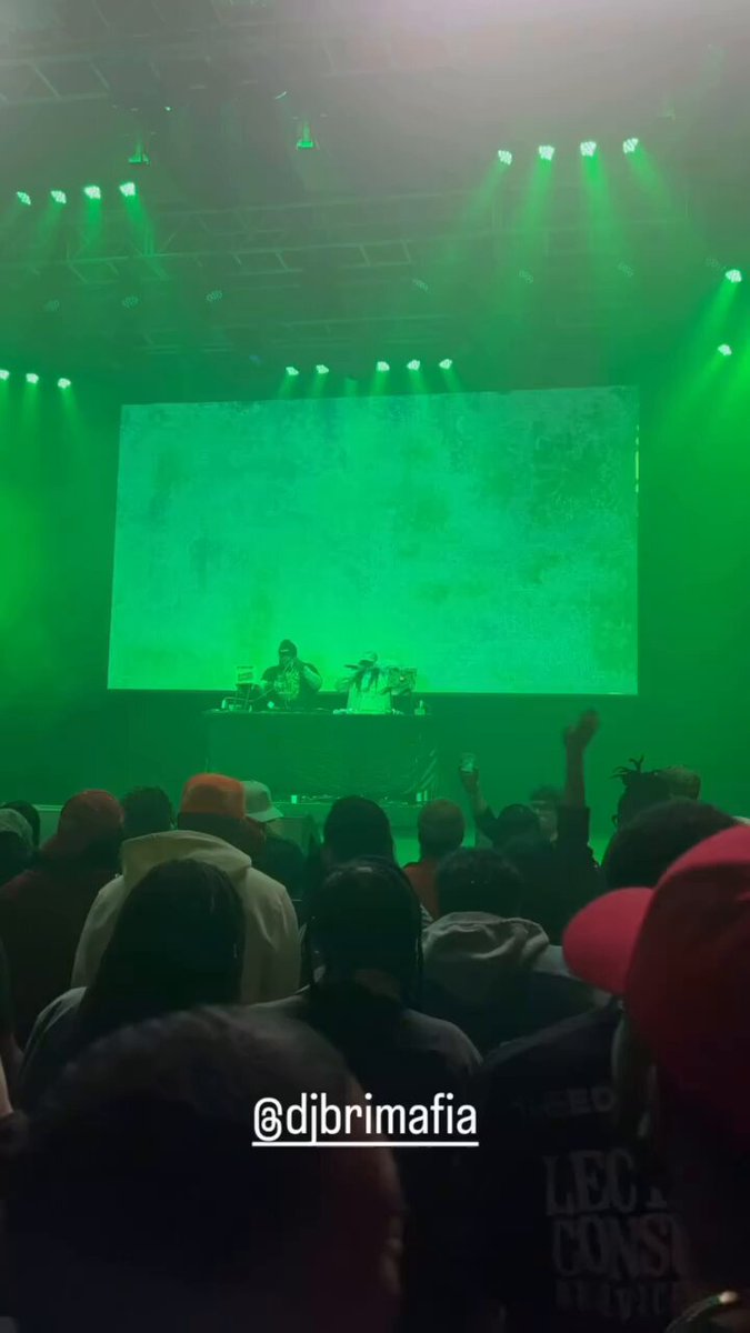 This how I started my set at The Fillmore Wednesday. I hope you’re proud.🥹