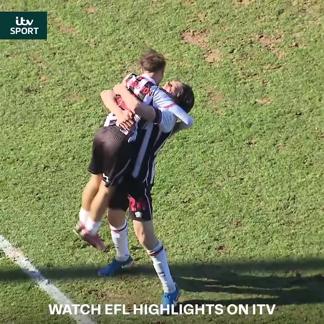 WHAT A STRIKE! ✨ Luca Barrington with a top effort for Grimsby Grimsby Town F.C. | EFL