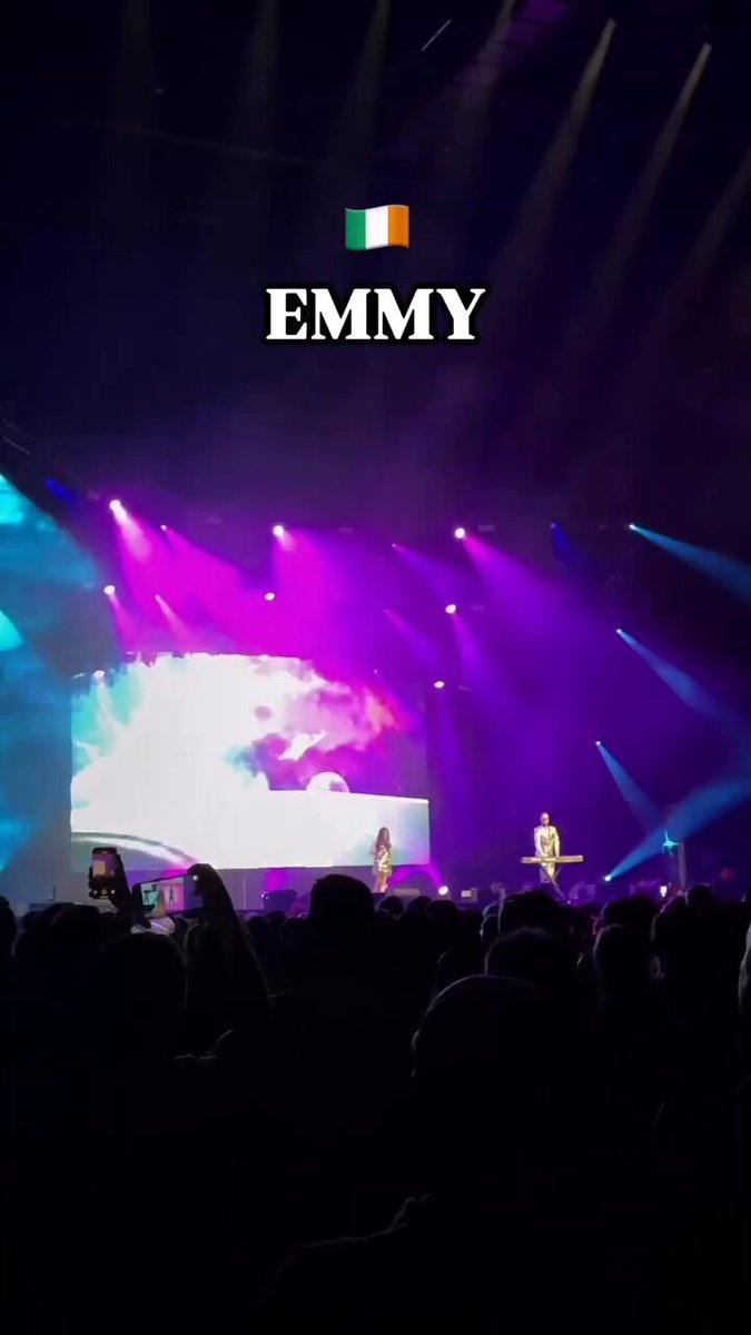 🇮🇪 🚀 It’s a party in the sky — and on the dance floor. 💕 Thank you, Emmy! #eurovision #eurovision2025 #eurovisioninconcert