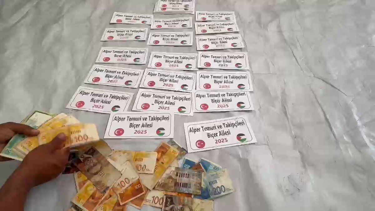 Hamdolsun, Gazze'de son olarak Latif, Biçer ve Bükme ailesinin emanetlerini dağıtmış olduk. Organizasyonlarımıza BELİRSİZ bir süre ara vermek zorundayız. Ne söylesek ne yazsak boş, anlamı yok, dertlenenler müstesna ama Gazze'li artık Şehadeti bekliyor..