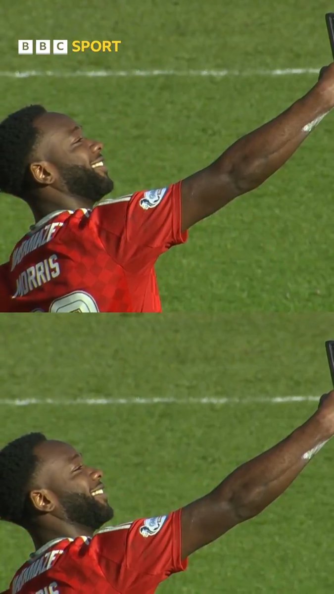 🤳 'Can't stop the selfie' Shayden Morris refuses to be denied his post-match selfie with the Aberdeen support after his goal clinched three points against Ross County. #BBCFootball
