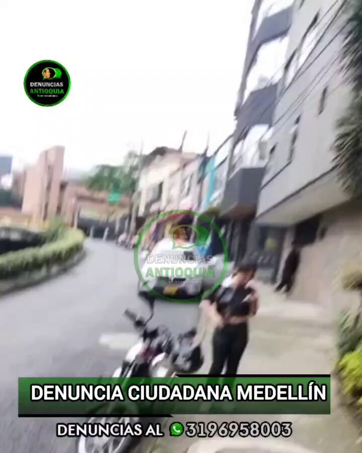 #Medellín/ Esta mujer Pide un servicio de Didi desde el popular #2 hasta el parque del poblado 22700 no pago.