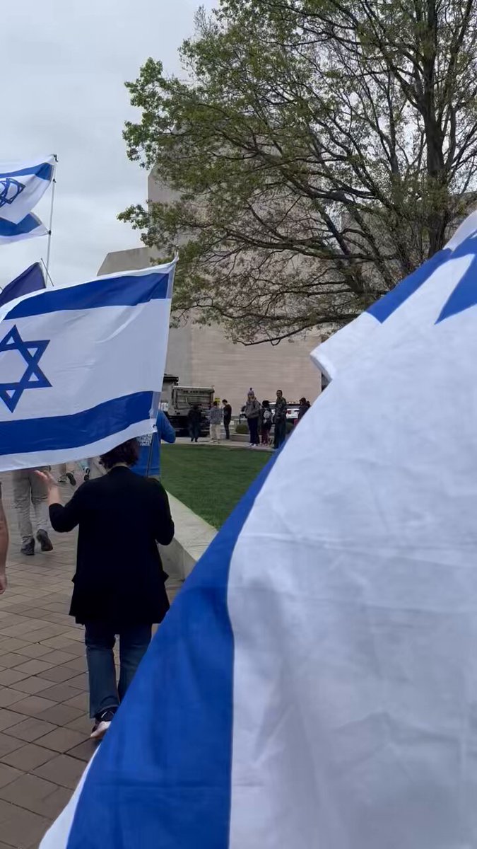 Marching for #Israel 🇮🇱 in Washington, D.C. few of us against hundreds of pro-Hamas mobs. Proudly standing with my Jewish cousins. Hayder