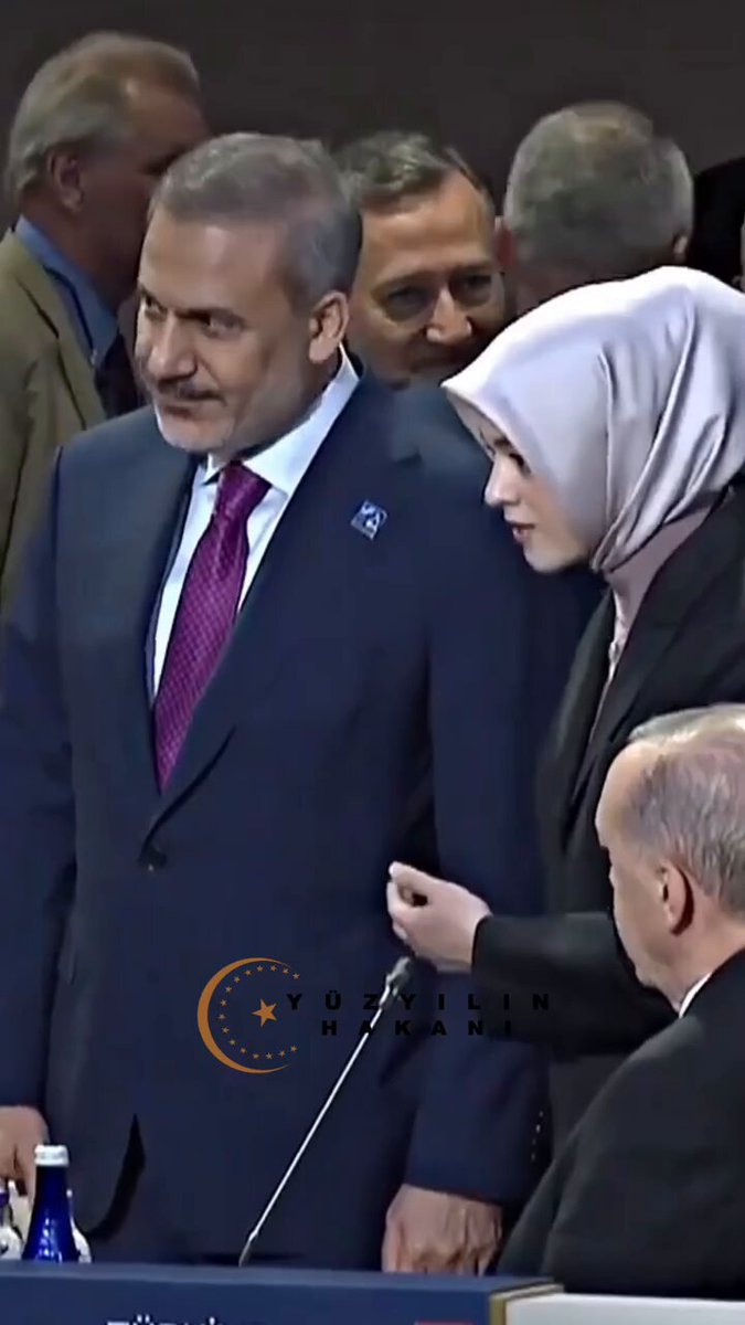 T. C. Dışişleri Bakanı Hakan Fidan ♥️🇹🇷 15 sene boyunca ülke düşmanlarının canına okudu. Gururluyuz 👏🏻