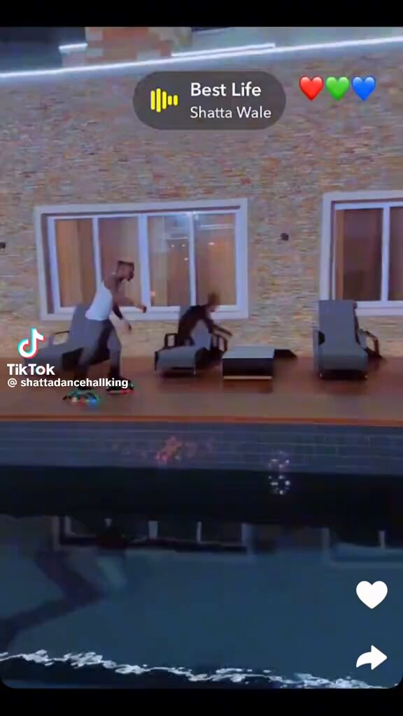 Can Stonebwoy do this? i know my GOAT