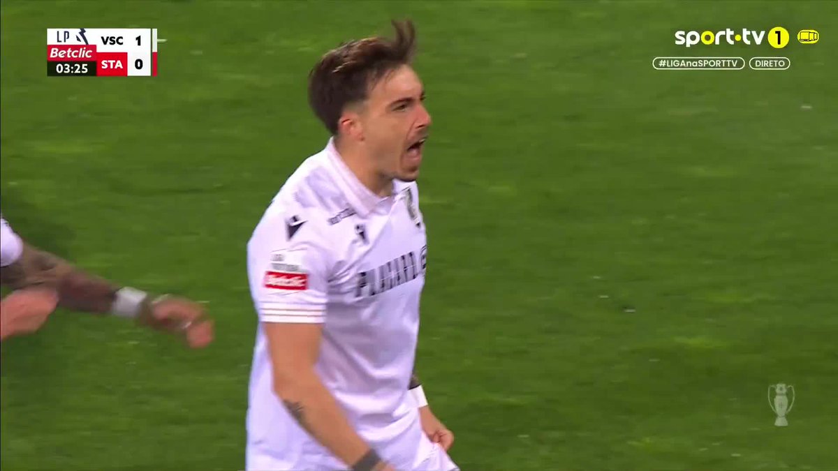 João Mendes só sabe marcar golos bonitos 🤩 #sporttvportugal #LIGAnasporttv #ligaportugalbetclic #VitóriaSC #CDSantaClara #betanolp