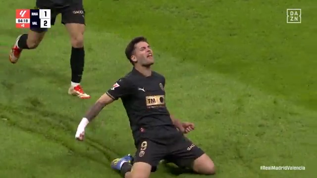 Narración en valenciano 🔉 Un triunfo inolvidable para el Valencia CF, un gol vital de Hugo Duro al que pone voz Vicent Ortega 🦇 Valencia CF #LALIGAenDAZN ⚽