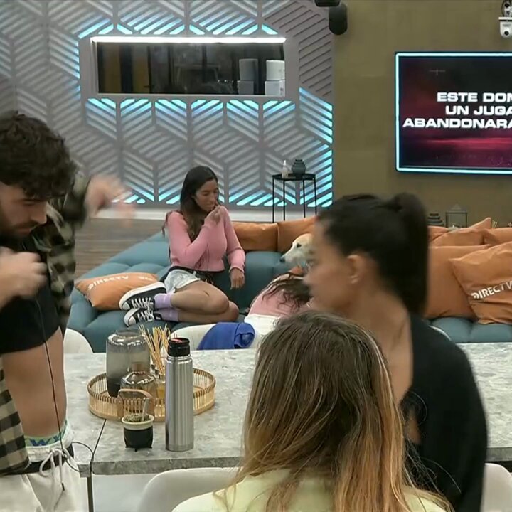 Luz puede estar pasándola como el orto pero siempre consolando a quienes lo necesitan ❤️‍🩹 #GranHermano