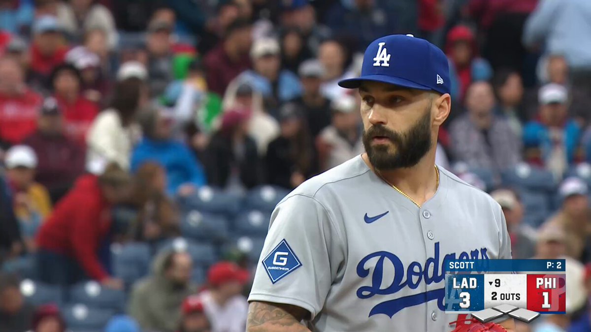 A THREE PITCH 9TH INNING!?