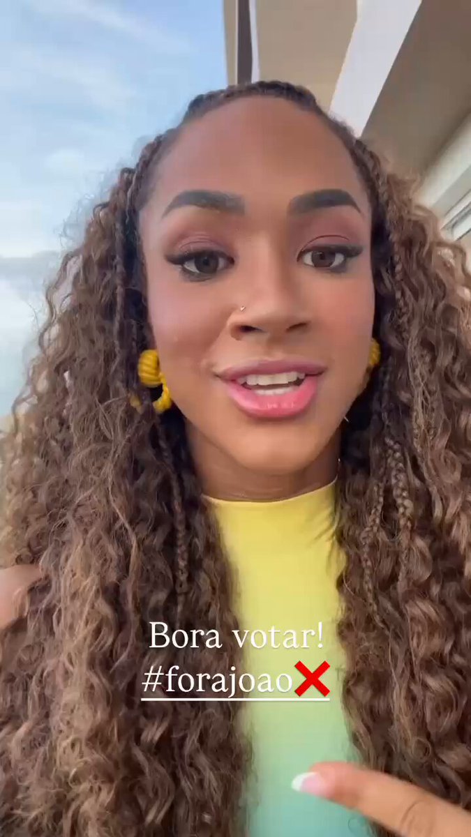 Aline mandou o recado Patriarquetes, bora votar!! Aline era integrante do quarto anos 50 e segue torcendo para eles aqui fora! Dani está no paredão, dito isso, somos #ForaJoaoPedro! Equipe Aline Patriarca | 🌪️