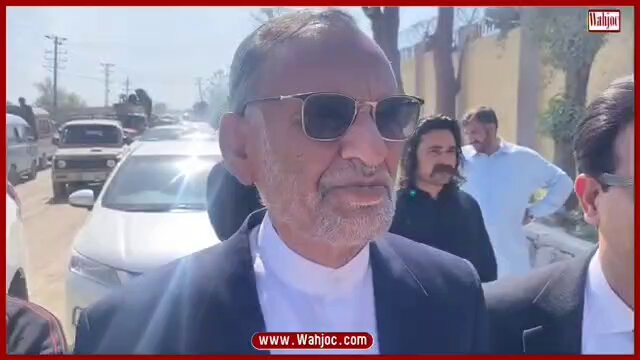 آرمی چیف بات کرنے کو تیار نہیں لیکن ہم مسلسل کوشش کریں گے کہ ان سے بات چیت ہو سکے ۔۔اعظم سواتی کی آرمی چیف سے بات چیت کی "دردمندانہ اپیل"۔۔۔۔ آپ کا اس سلسلے میں کیا خیال ہے؟