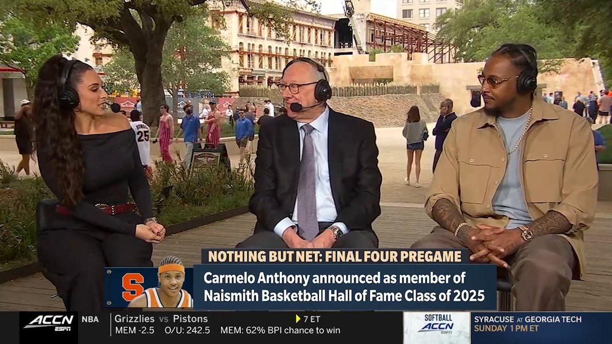 "For a freshman to take over like that at that time was unheard of." —Jim Boeheim Carmelo Anthony joined Nothing But Net to discuss his Syracuse Men’s Basketball championship run and his Hall of Fame nod 🍊