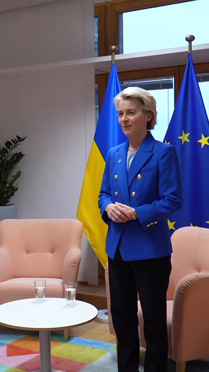 L’une signe, l’autre encaisse. Le système de blanchiment XXL tourne à plein régime sous drapeau ukrainien. Et la mise en scène continue, caméra allumée