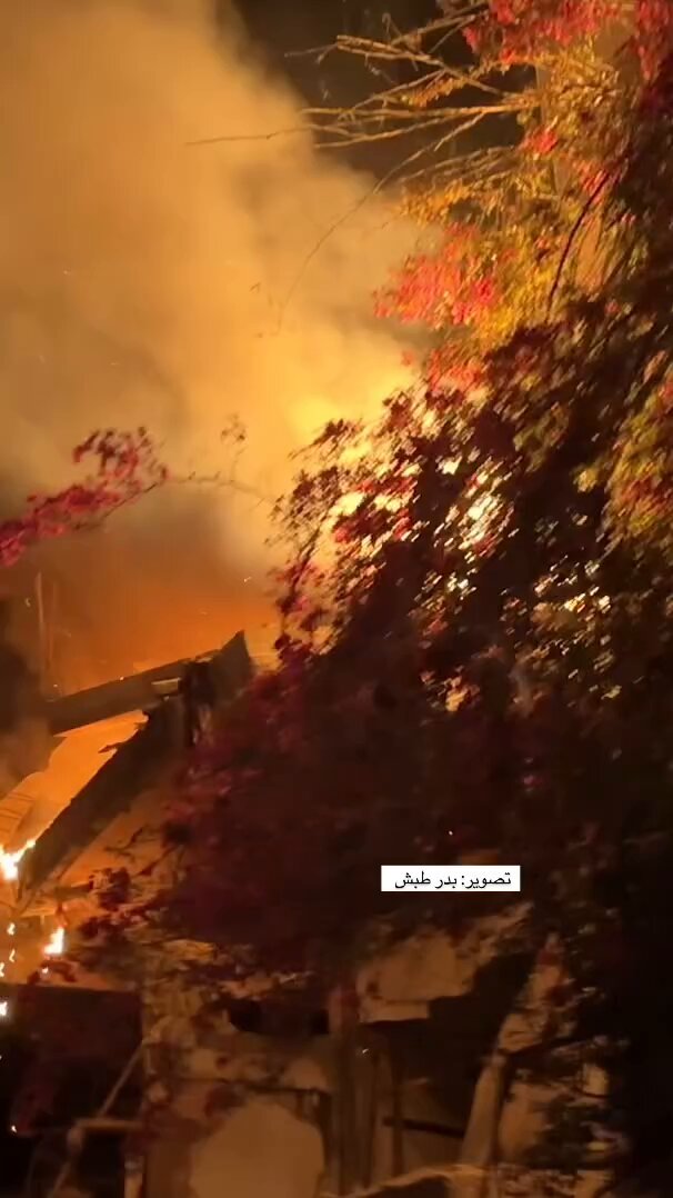 الابرياء يحترقون احياء الان يا الله على البث المباشر ما الذي يحدث، هذه قيامة