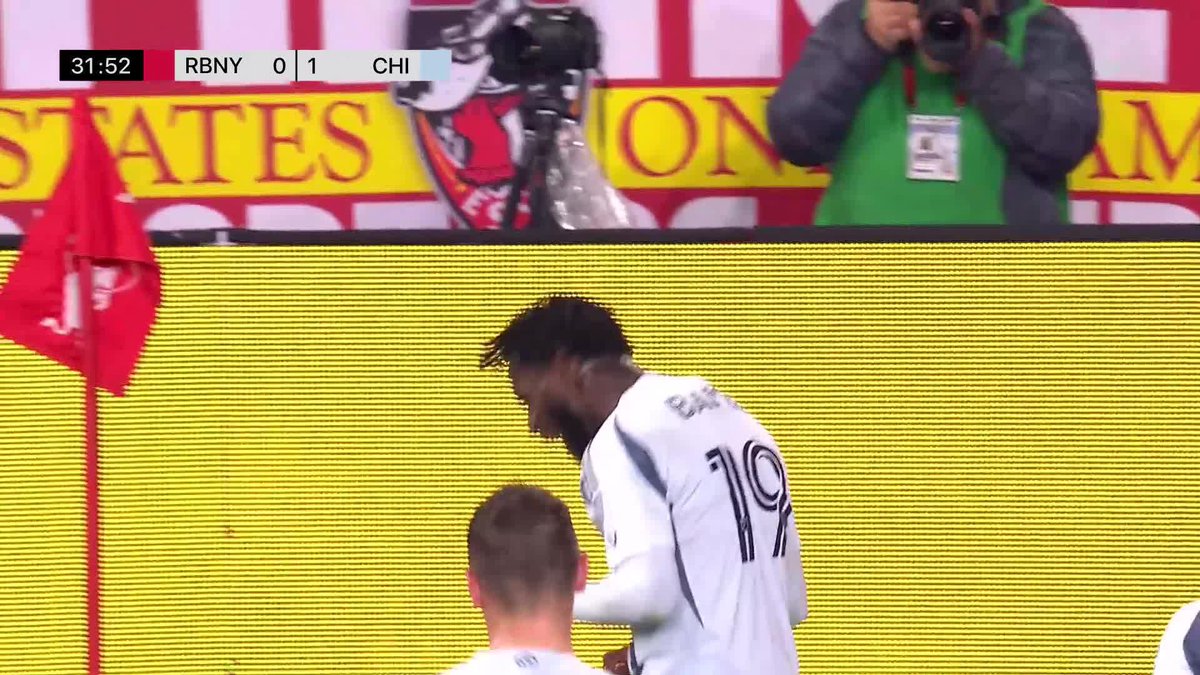 Jonathan Bamba gets the opening goal for Chicago Fire FC! 📺 #MLSSeasonPass:
