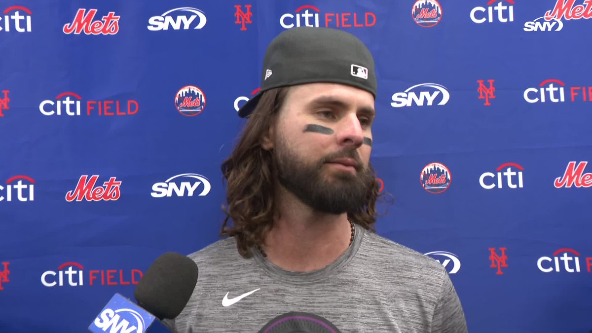 "I always tell people, there's two things I want to do. It's be my daughter's father and play baseball." - Jesse Winker