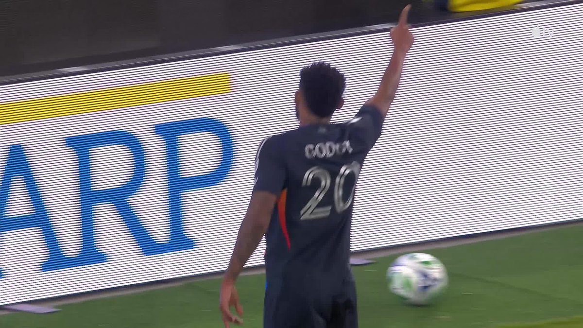 Let me stand next to your fire 🔥 Godoy puts us 2-0 on the board.