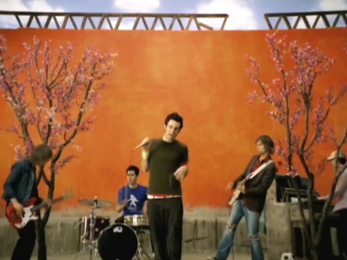 this love by maroon 5 (2004)