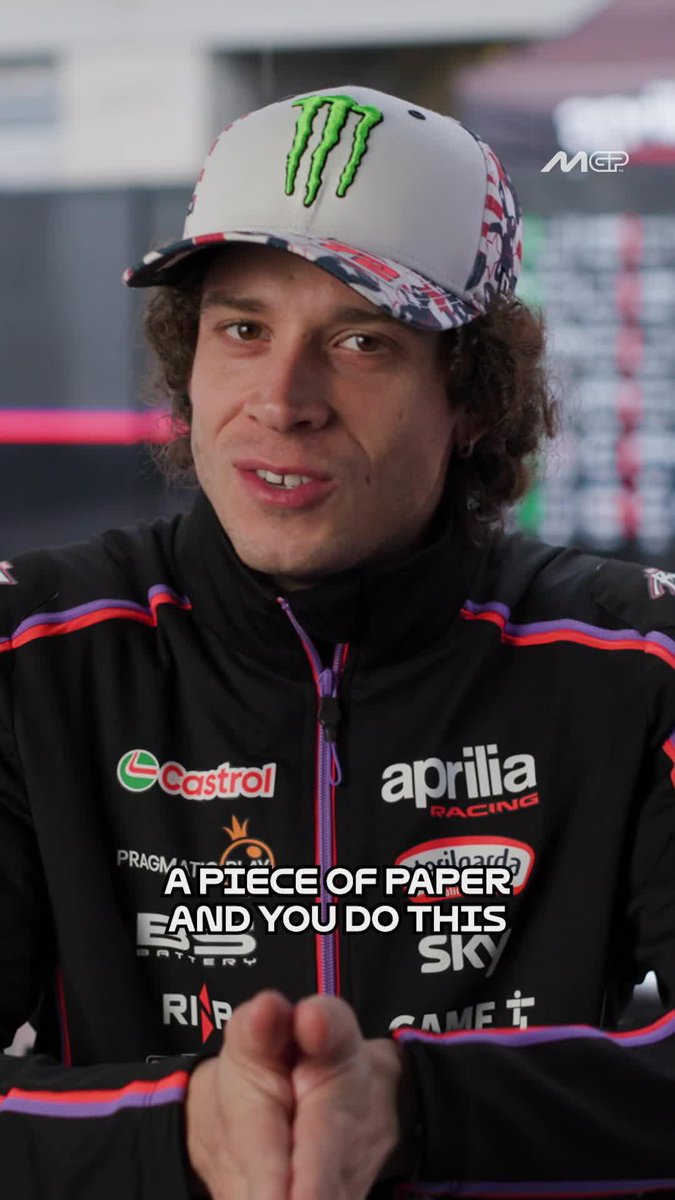 The BEZ Italian professor! 👨‍🏫 #MotoGP