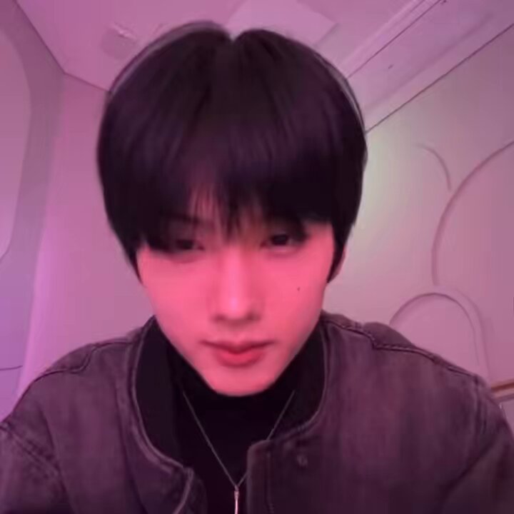 #jisung's ring check today ✅ yo deuring ✅ dream friendship ring ✅ dream boucheron ring