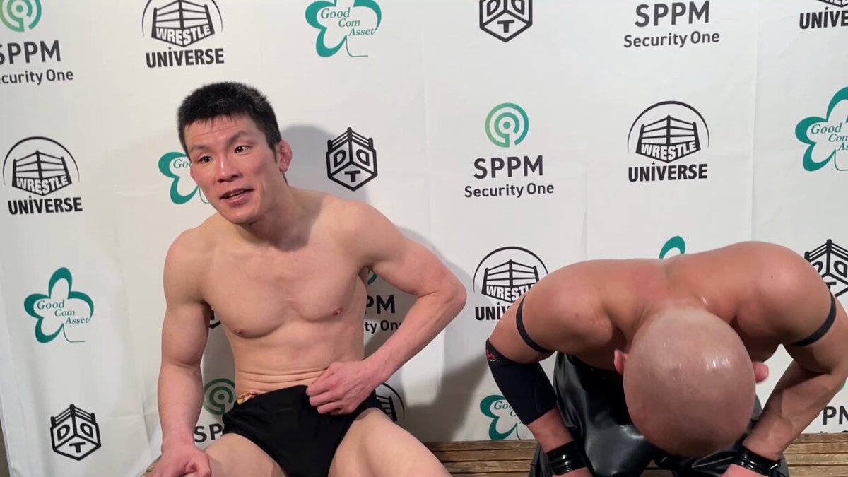 🎙4.6 後楽園大会 試合後コメント 悔しさをにじませ中村が変化を求めると、青木が動く……!? 中村「あと少しが僕には足りない。変わる勝負を自分で仕掛けていきます」 青木「中村が勝負したいって言うから環境を用意しますよ。今あっちはATTだよ。選手1人とコーチ1人。履歴書書きます」 #ddtpro