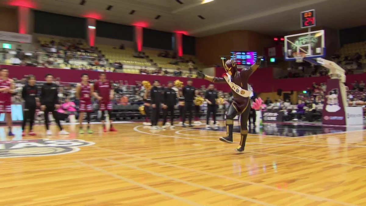 B.LEAGUE MASCOT OF THE YEAR 2024-25で大躍進🦸 異色のマスコット・アルファマンが喜びの舞を披露😂 越谷アルファーズ 📡バスケットLIVEで見逃し視聴 #Bリーグ #りそなグループ