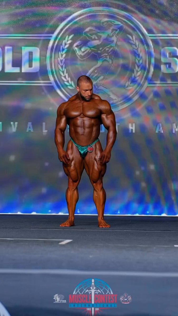 Vitaly Ugolnikov - Sensationnal! Leaves me Speechless! Gigantic, Ripped, Handsome, a True Muscle GOD! Excited to see him at the Olympia!