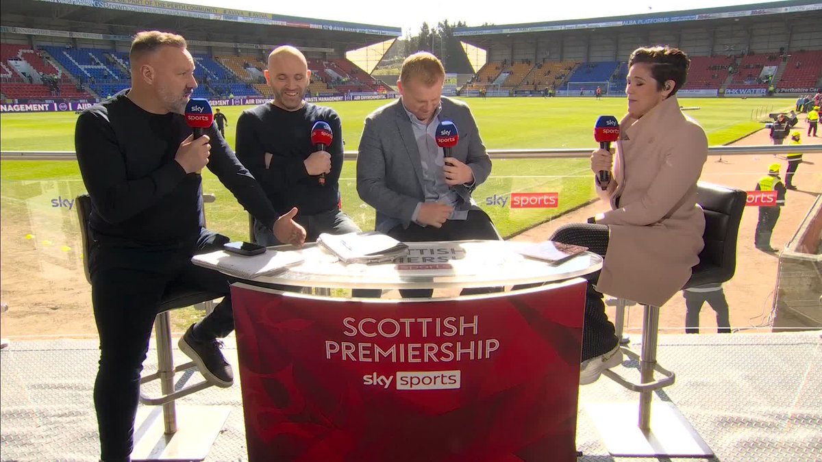 🏴󠁧󠁢󠁳󠁣󠁴󠁿 Simon Murray for Scotland? A look back on a huge three points for Dundee vs St Mirren ⤵️