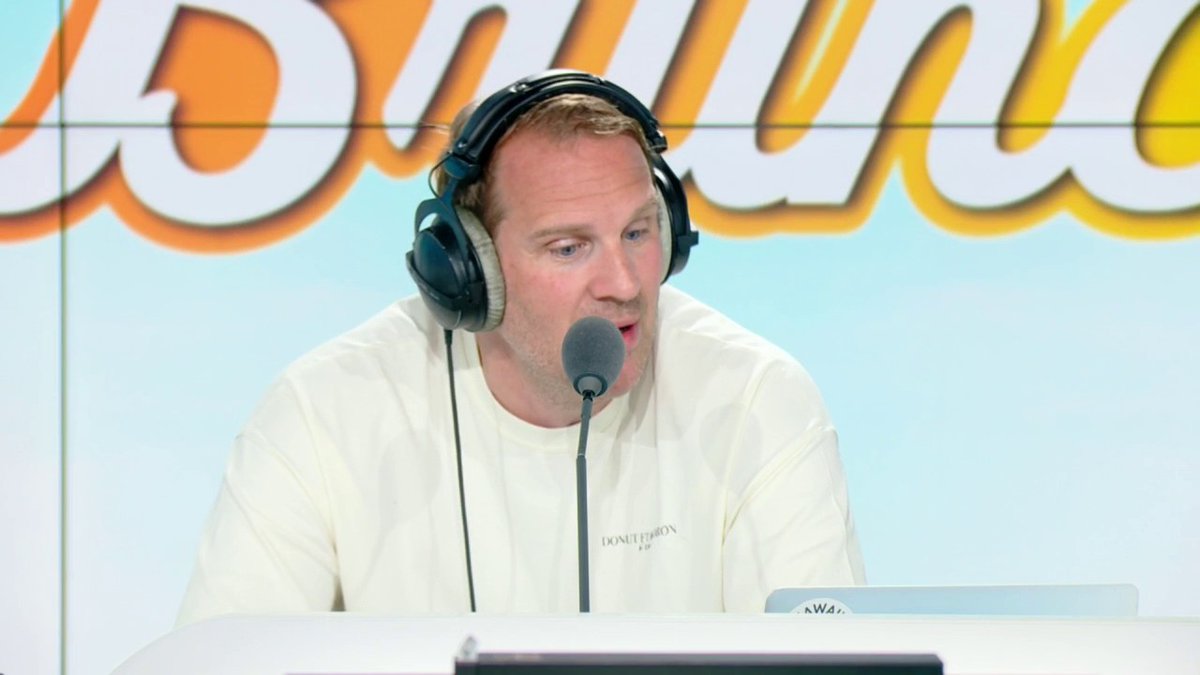 🔴🔵 La saison du PSG est-elle déjà réussie ? 🎙️ Stephen Brun: "En termes de résultats, pas encore car il reste des échéances mais globalement, il y a beaucoup de choses positives sur cette saison: la constance, la progression, la construction du groupe, le mercato"