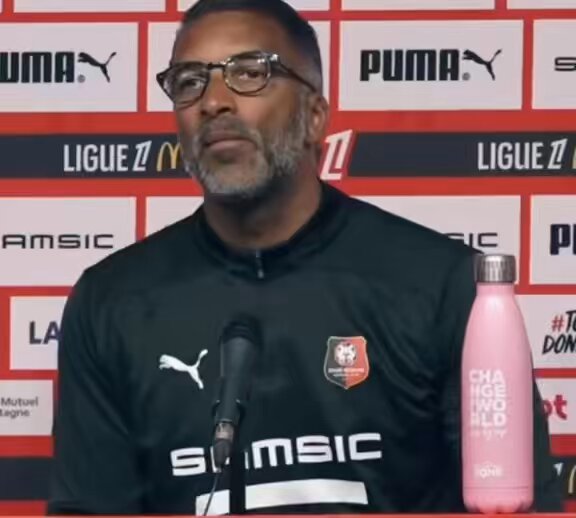 Un journaliste a demandé l’avis de Habib Beye sur le fait que le PSG soit champion en avril. Excellente réponse de Monsieur Beye. 👏🏼