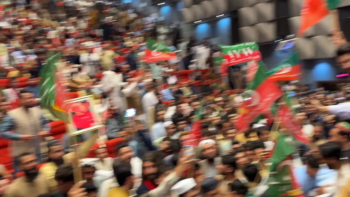 انقلاب آغاز پشاور #جانثارانِ_عمران_خان_کنونشن