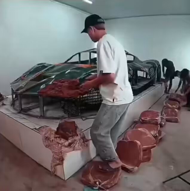 Man built his father a Ferrari from scratch since he could not afford one 🔥🤯