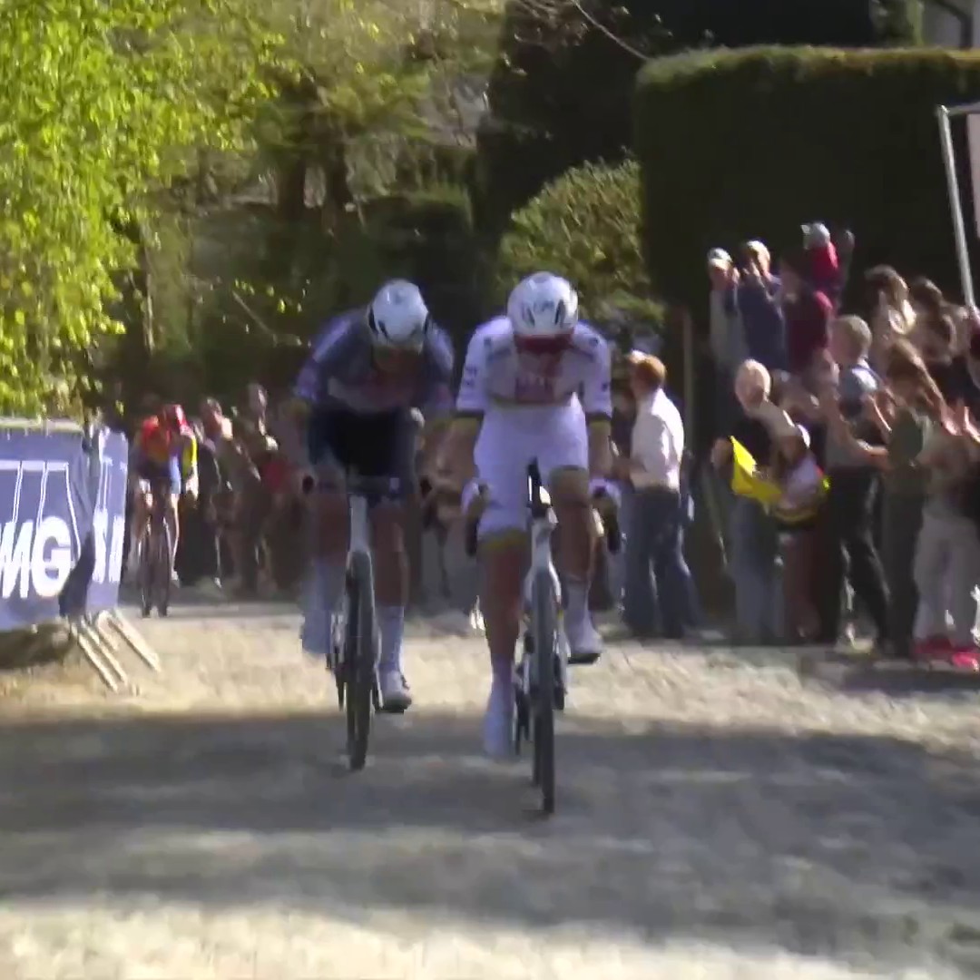 NO LIMIT ! Or donc, n'avoir aucune limite et monter tous les monts au sprint à 600 watts🚴‍♀️⛰️⚡️🚴‍♀️⛰️⚡️⛰️🚴‍♀️⚡️ du pied jusqu'en haut après 200 kilomètres jusqu'au 270ème sans fatiguer, sans sueur, c'est ça le vélo ? Cela n'a plus aucun sens. #RVV2025