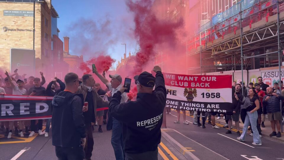 Manchester is red