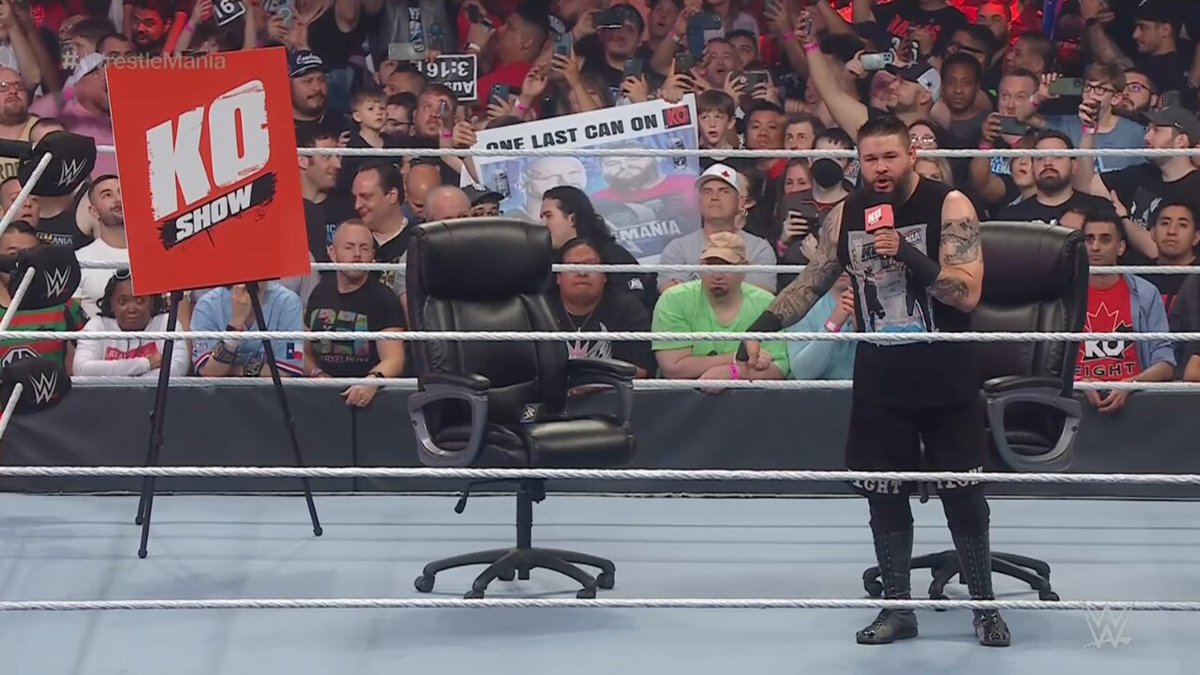 That pop for Stone Cold Steve Austin at #Wrestlemania 38 was fucking INSANE. Still feel surreal we got to witness one last match, and against Kevin Owens 🥹
