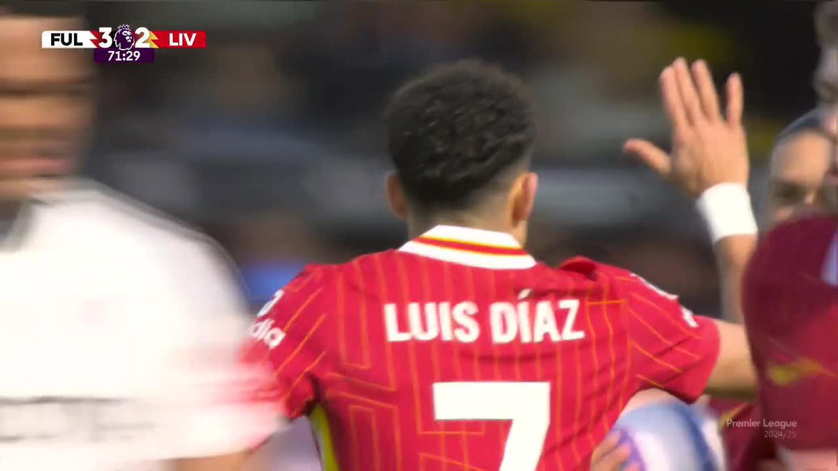Poco más de 15 minutos tardó en ingresar y convertir Luis Díaz que no puede ser suplente en este Liverpool.