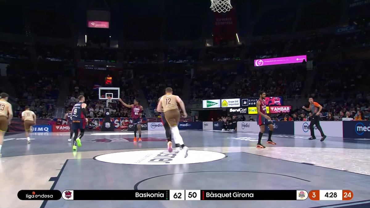 🤯🤯🤯🤯🤯🤯🤯🤯🤯 NWACHUKWU IHEUKWUMERE CHIMA MONEKE SHOW TIME EN EL BUESA ARENA 📺 Movistar Plus+ | Chima Moneke | Baskonia #LigaEndesa | #GameDayMovistar