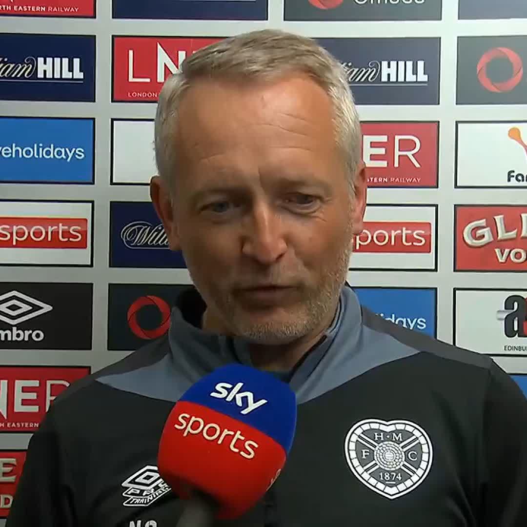 ❤️ "Before the red card, we were by far the better team" Hearts head coach Neil Critchley on the loss to Dundee United & James Wilson's sending off ⤵️