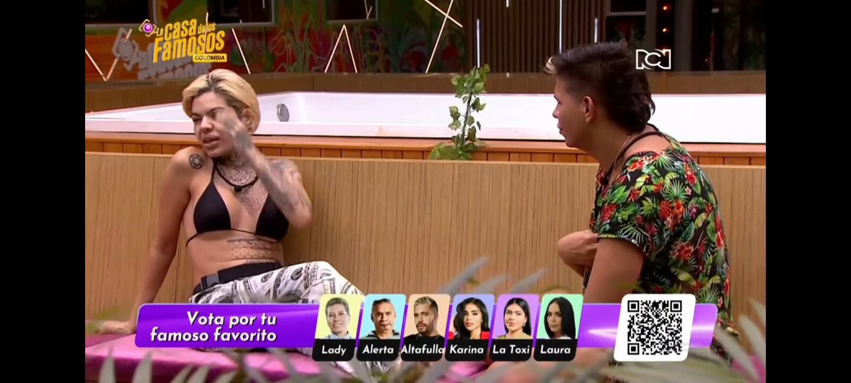 Melissa: Uno tiene amiguitos de plata que lo i vitan a Rio 😏 #LaCasaDeLosFamososCol #LaCasaDeLosFamososCol2