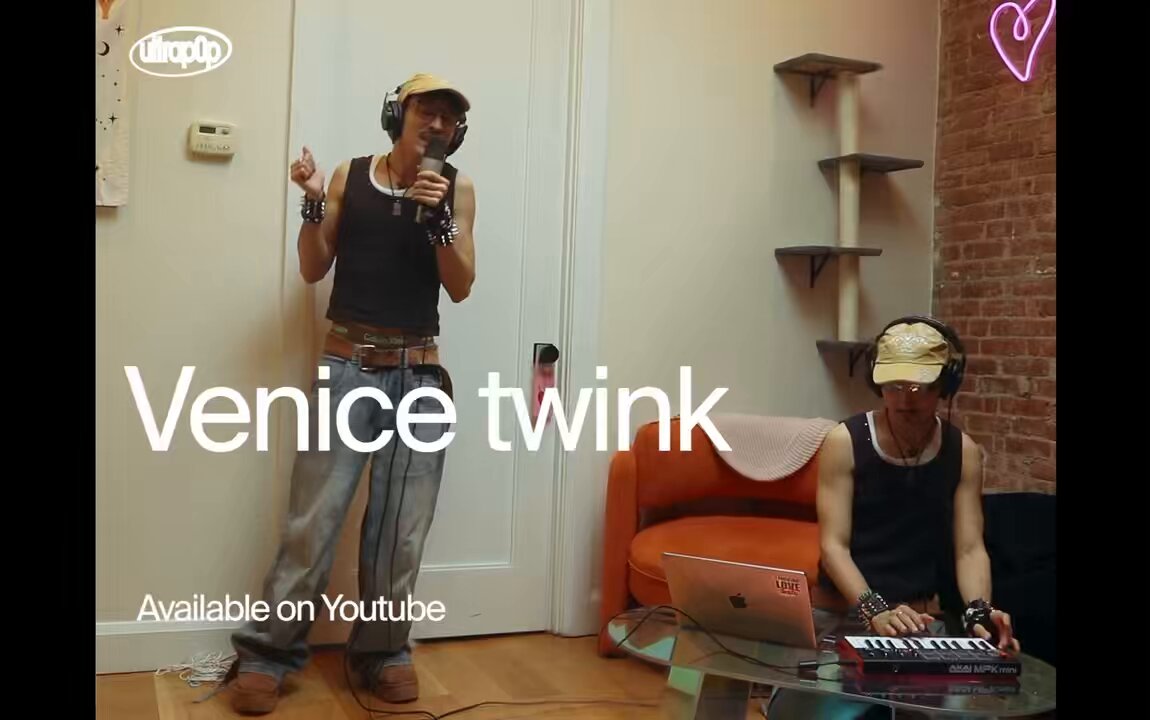 Venice twink (Dual Live Performance) is out now on Youtube. Two Angels for u.. ♪♫♩Link in bio 💚💚💚💚💚💚💚💚💚💚💚