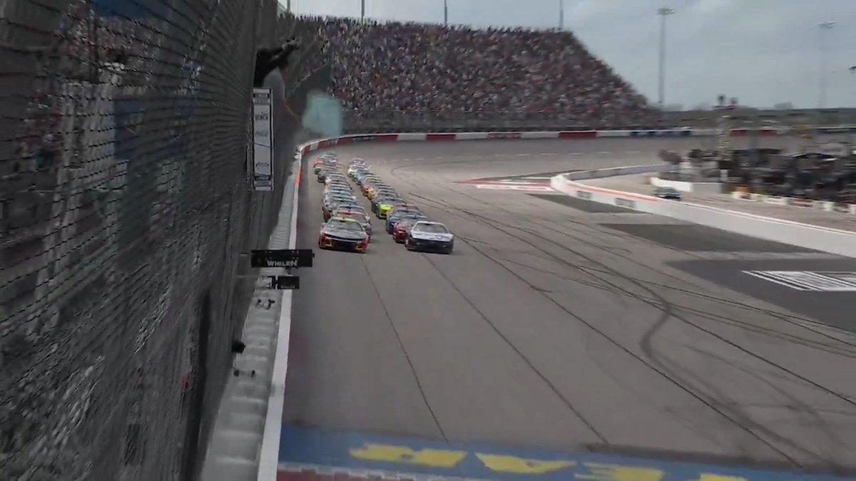 Green. GREEN. GREEN!! We are underway at Darlington! #NASCARonFS1