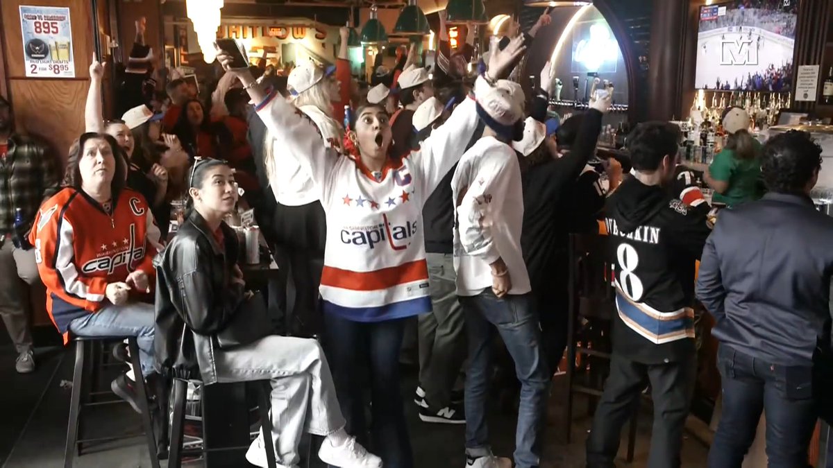 And Whitlow's at the Wharf goes wild! #Gr8Chase | #ALLCAPS