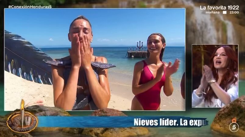 Nieves acaba de ganar su segundo collar de líder. 👏🏻 pedazo de superviviente que se supera día a día, SÍ LO DIGO. #ConexiónHonduras5