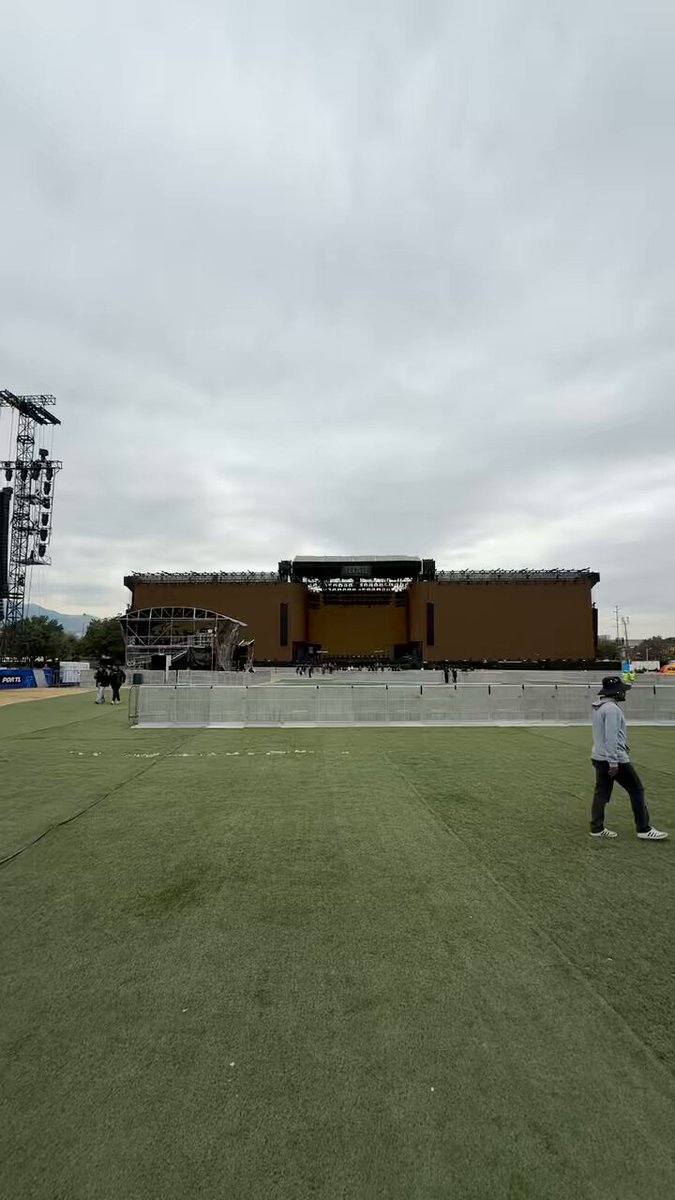 las pantallas que el estadio GNP debería tener
