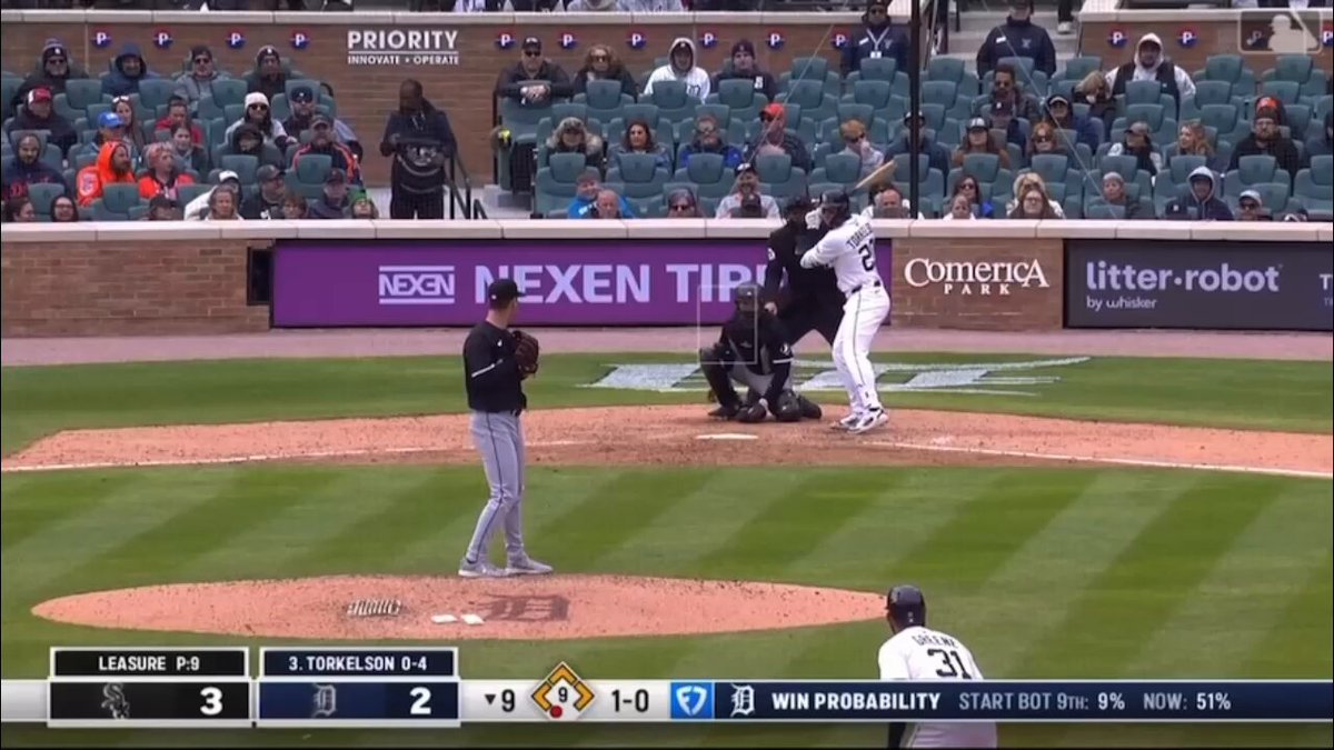 Spencer Torkelson walks it off with a two run double to sweep the White Sox. Dan Dickerson on the call #RepDetroit