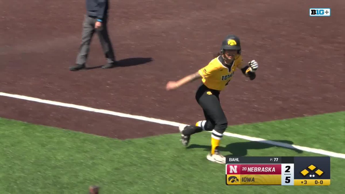 UPSET ALERT 🚨 Iowa Softball takes down No. 20 Nebraska with all 5 of their runs coming in the third inning 👇 #B1GSoftball