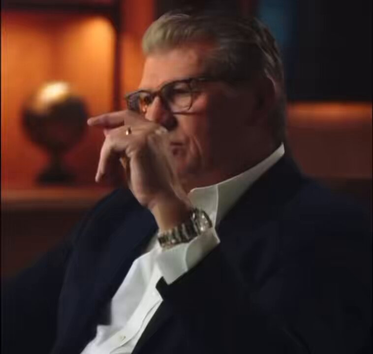 Geno Auriemma: If you want to play a certain way, you have to practice that way. If not, you are hoping you get lucky. When you practice and train hard, you might slip, but it won’t be far. (🎥 via: MasterClass )