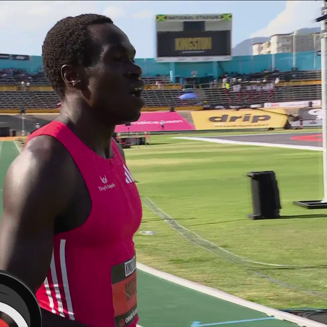 Marco Arop wins the 800m by a WIDE margin to move into second overall for $50,000. 🤑 📺 Peacock